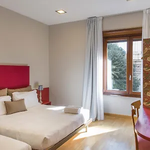 Monti First Guest house Rome
